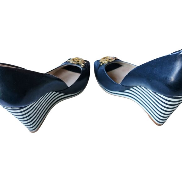 Michael Kors Women's Wedge Heels Navy Blue Patent Leather Size 7M - Picture 8 of 10